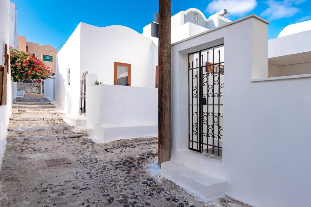 Authentic Santorinian Home Experience Fira  Dış mekan fotoğraf