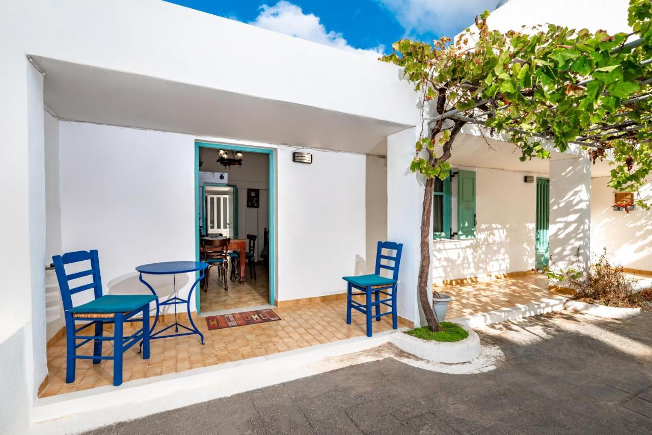 Authentic Santorinian Home Experience Fira  Dış mekan fotoğraf